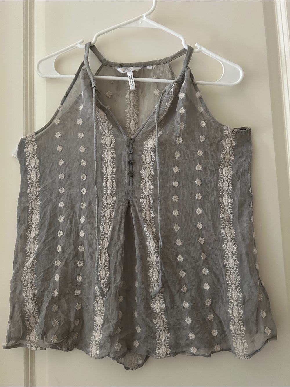 Zoa New York 100%Silk Sleeveless Grey Sheer Embroidered Floral Halter Top size S